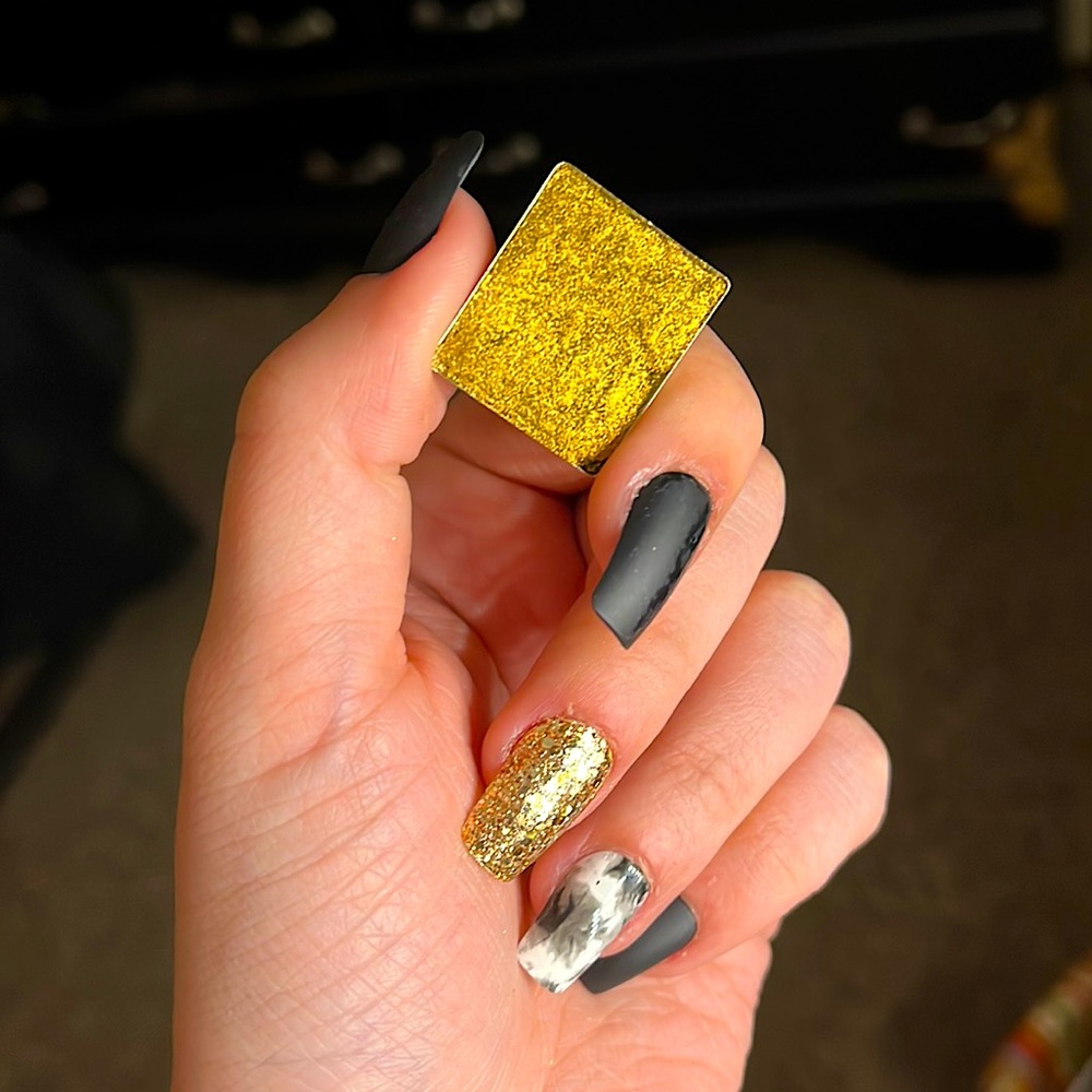 Clionadh Cosmetics Vermeil